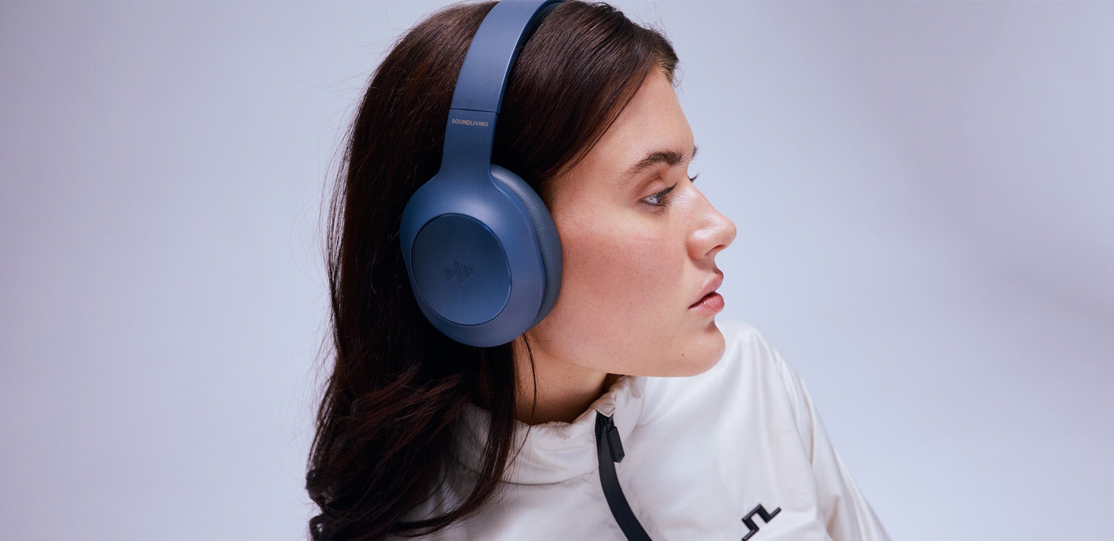 OVER EAR
