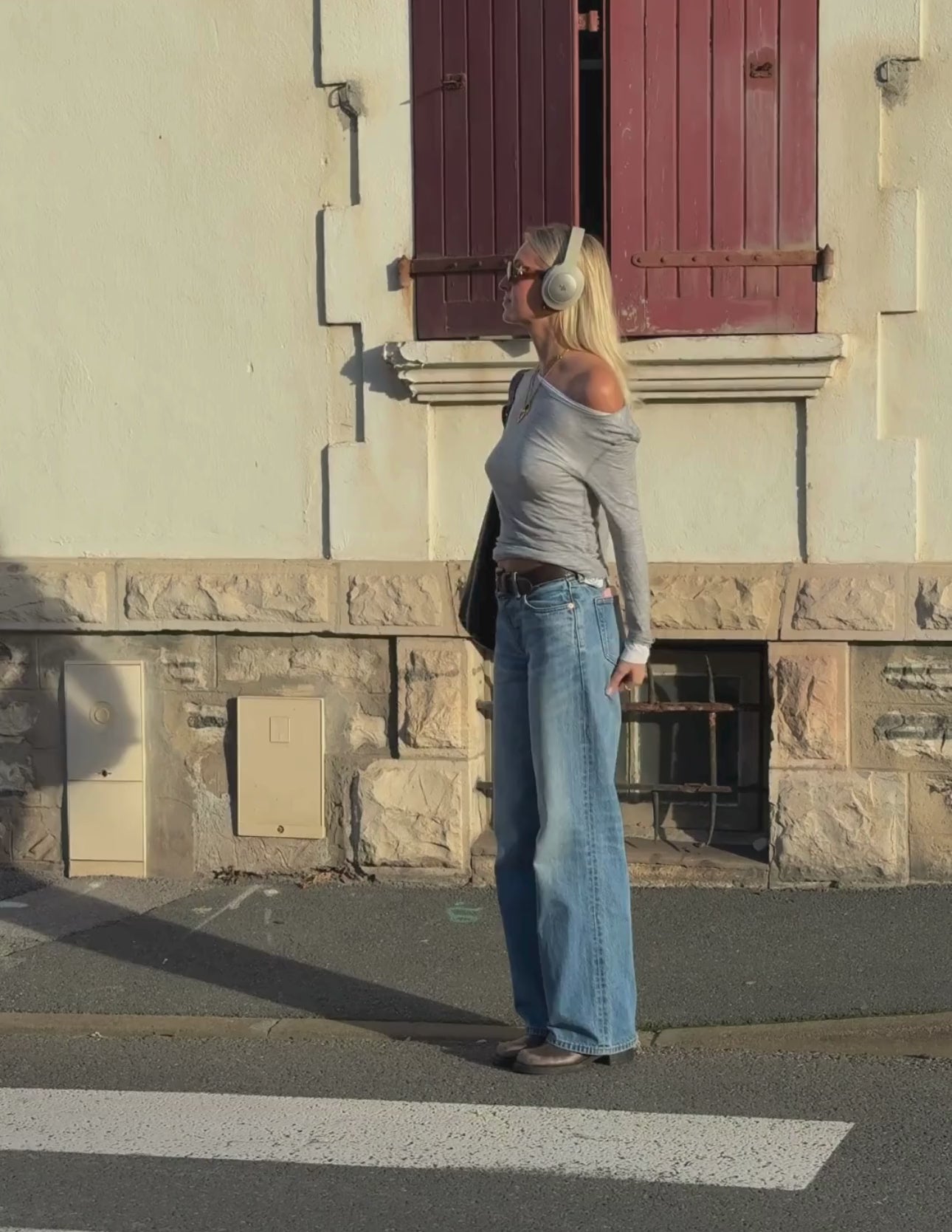 Indlæs video: #color_beige